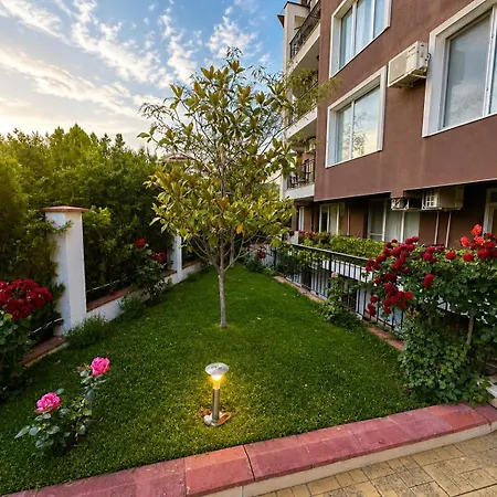 Lifestyle 1 Ap - Pool And Piece Apartment *
